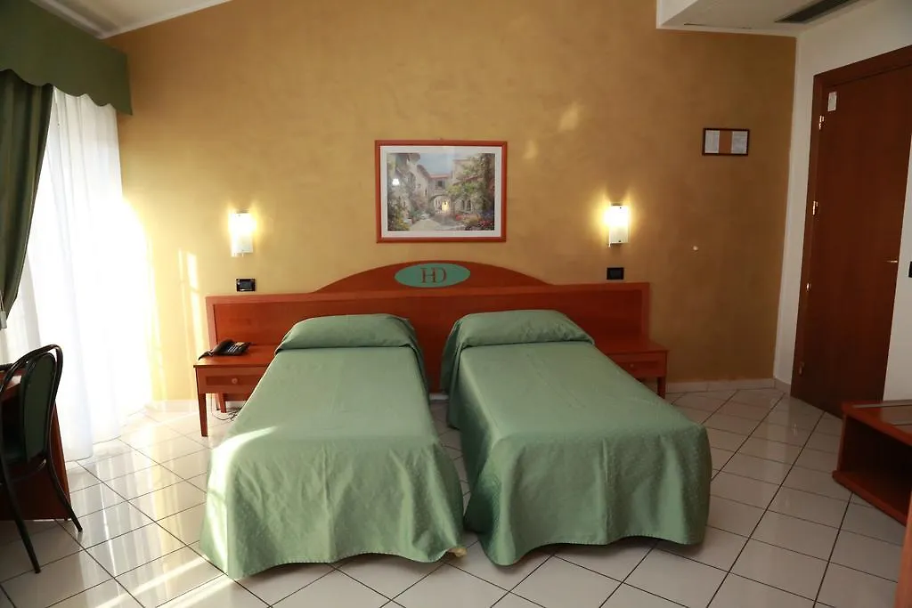 Hotel Dore Milan 3*,  Italy